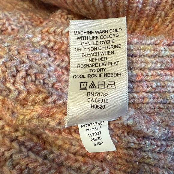 Maurices Long Sleeve Pullover Sweater Size L - Picture 12 of 12